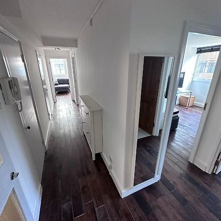 Spacious And Central Newly Refurbished 3 Bedroom Flat Londra Exterior foto